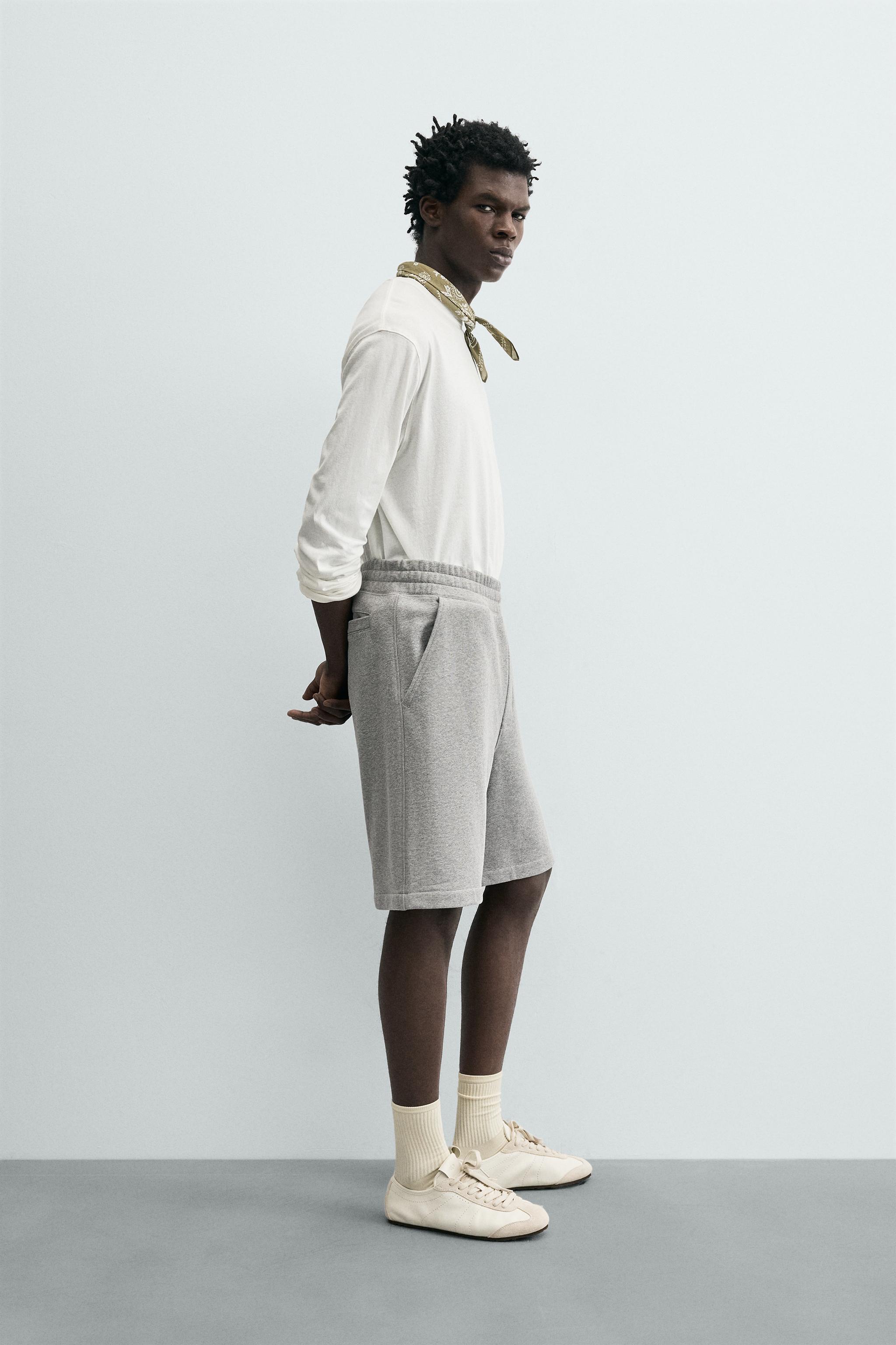 BERMUDA JOGGER REGULAR FIT